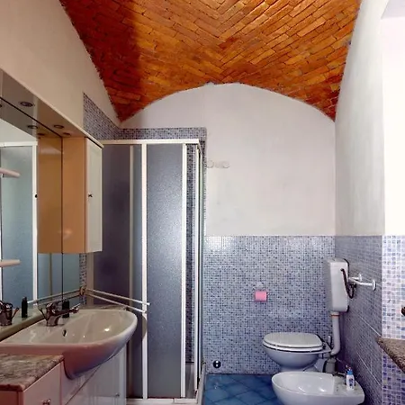 Il Borgo Fiorito 3* Lerma