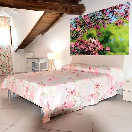 Il Borgo Fiorito Bed & Breakfast 3*