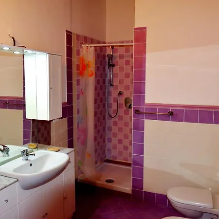 Il Borgo Fiorito 3* Lerma