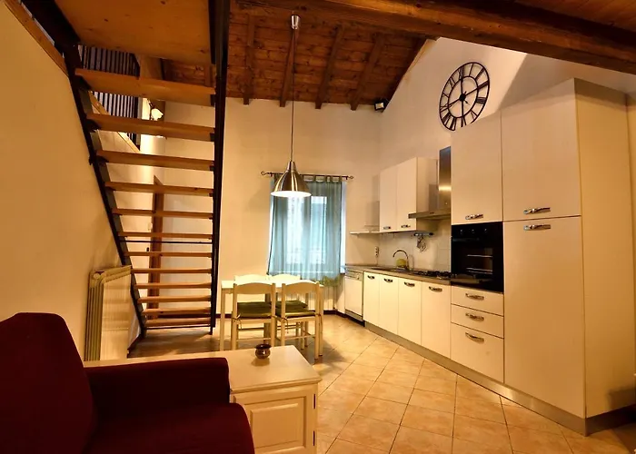 Bed and Breakfast Il Borgo Fiorito Lerma